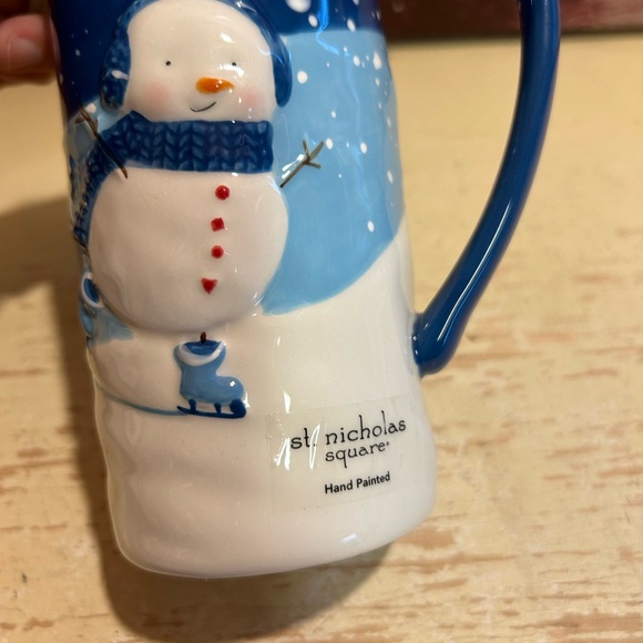 St. Nicholas square let it snow mug - Picture 4 of 11